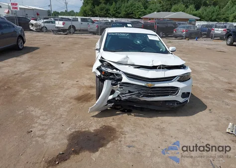 2018 Chevrolet Malibu Lt z USA, uszkodzony, nr VIN 1G1ZD5ST4JF235458